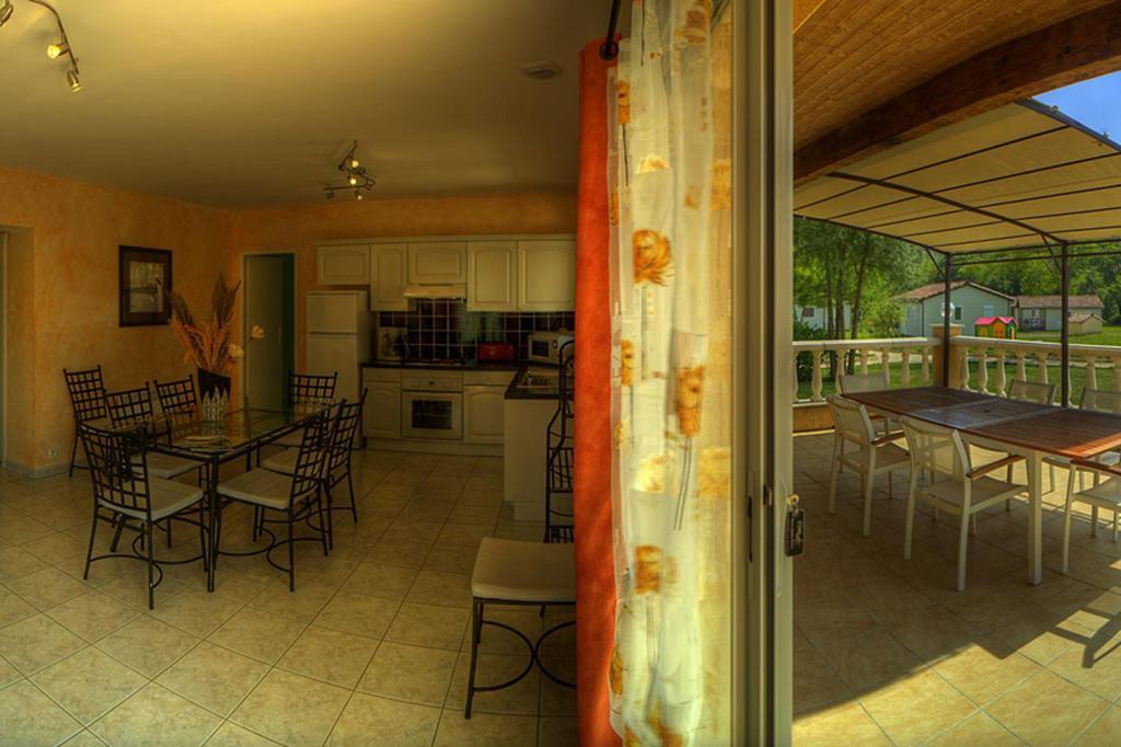 Ardeche - Gites Objectif Evasion Montréal エクステリア 写真
